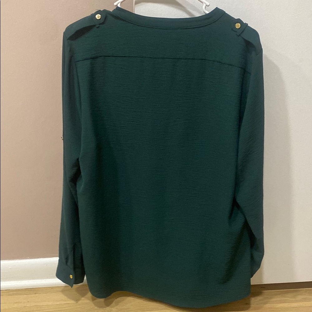 Dark Green Button-Up Blouse - Picture 3 of 3